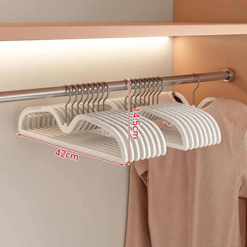 Short Neck Non Slip Plastic Hanger Image 11