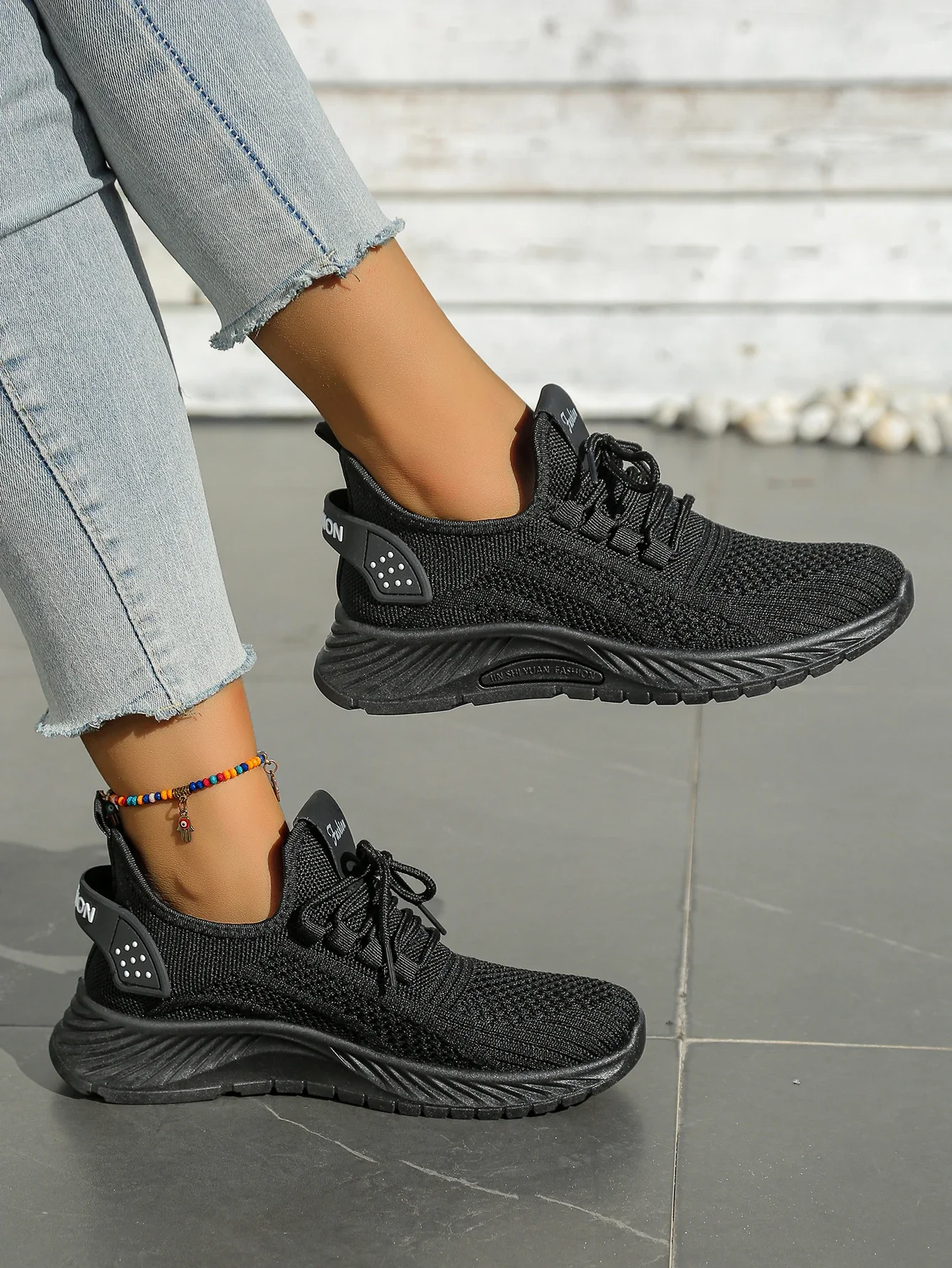 Trendy 2025 fly weaving women's sneakers—lightweight & breathable.-03 black