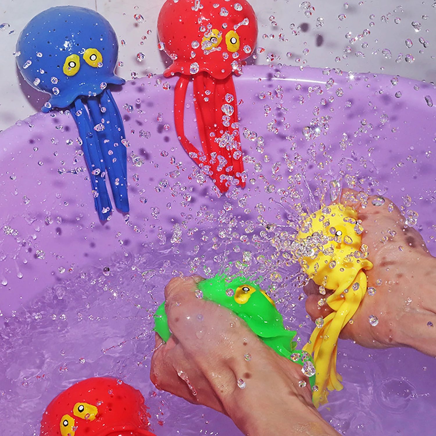 Children's glowing octopus playing in water, bathing octopus, outdoor swimming pool, water spray, decompression toy