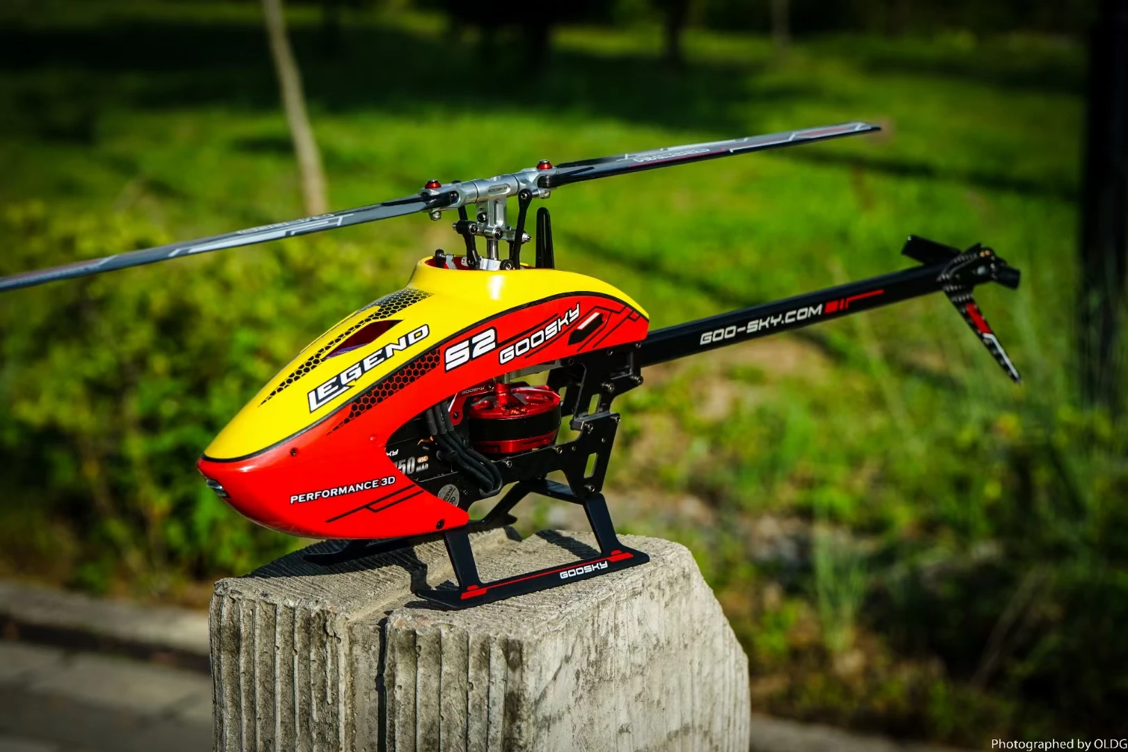 In Stock GOOSKY S2 BNF 3D RC Helicopter 6CH 3D Flybarless Dual Brushless Motor Direct Drive RC