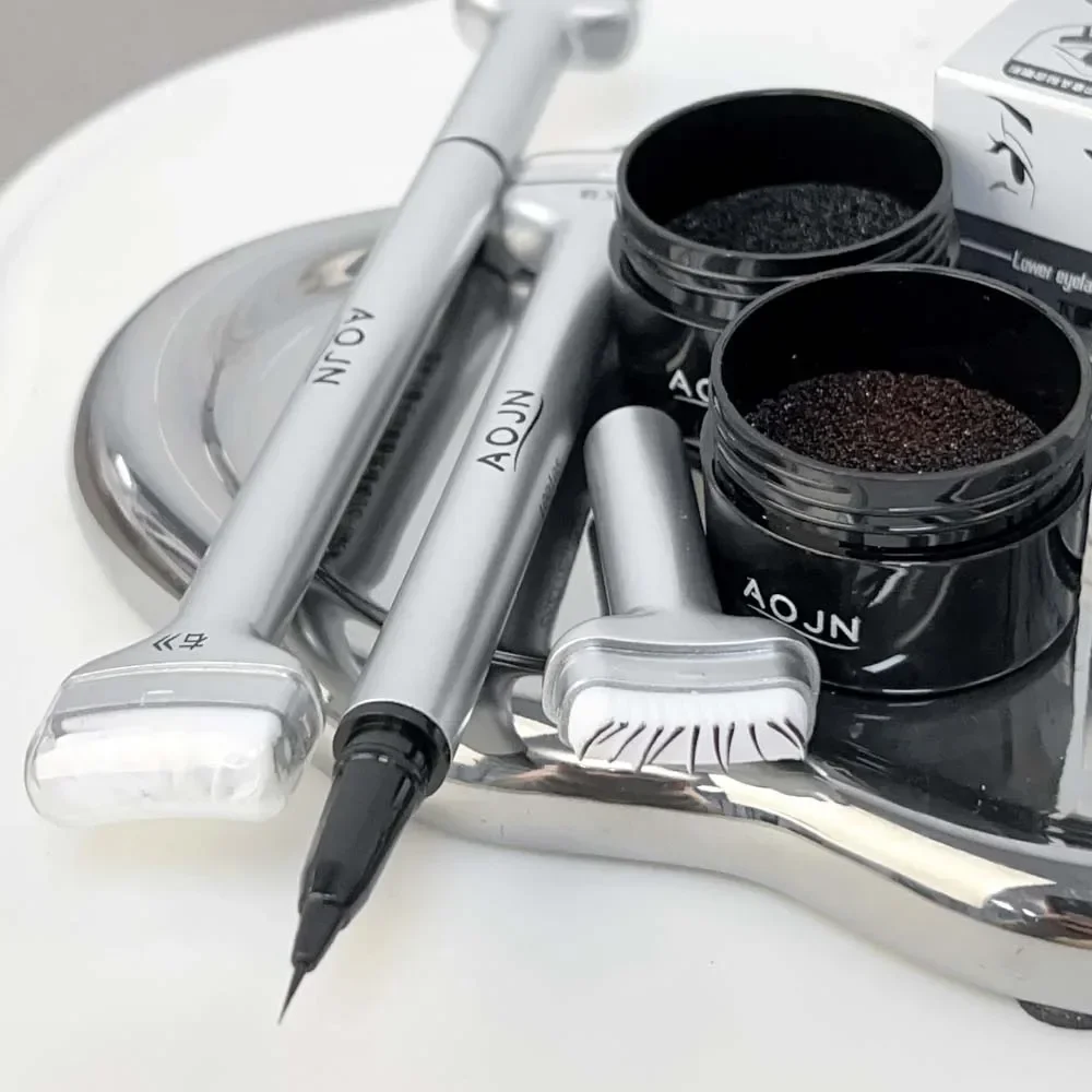 Eye Makeup Tools 2 in 1 Double-ended Lower Eyelash Stamp with Eyeliner DIY Waterproof Eyeliner Seal for Beginner Korean Makeup