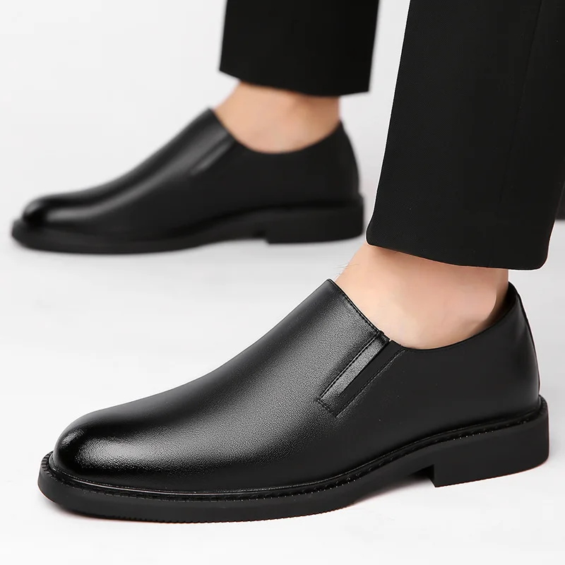 Men Low-top Loafers Lightweight PU Leather Business Shoes Men's Sneakers One-step British Casual Shoe Fashion Work Moccasin Shoe 5