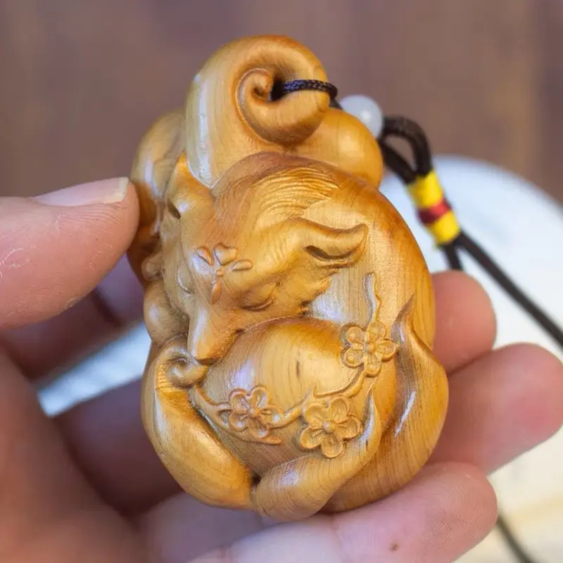 

Thuja резьба по дереву для отправки благословения девять хвостовых лисиц для мужчин и женщин ручная работа аксессуары Подвески ручные подарки