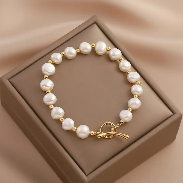 Natural Freshwater Pearl Bracelet