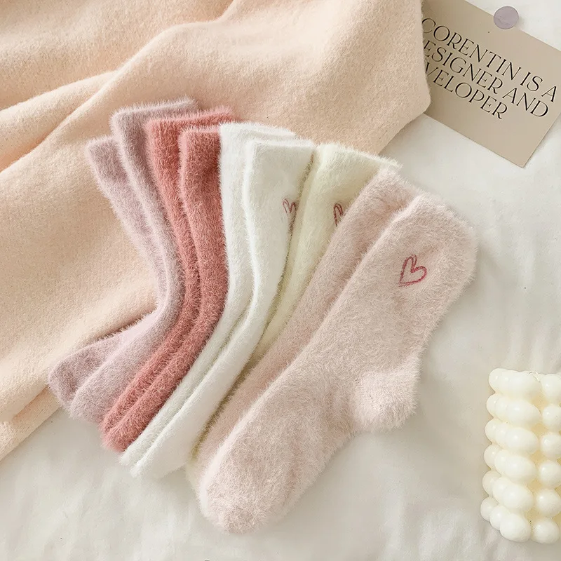 

Warm Socks for Women New Winter Japanese Style Kawaii Cute Embroidery Hearts Sock Female Girls Thick Floor Cartoon Fuzzy Sox