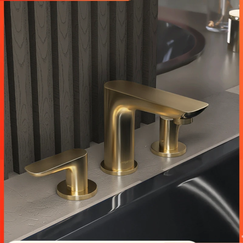Simple gun gray brushed gold washbasin double handle double control faucet bathtub five-piece faucet copper faucet