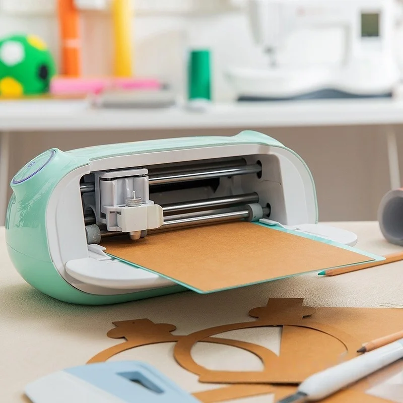 MINI XR small desktop engraving machine Innovative personalized cardstock non-woven felt fabric PU film gift cutting machine