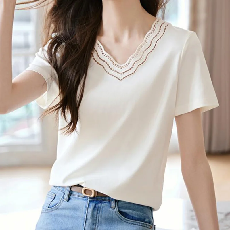 

2024 New Summer Elegant Fashion Korean Style Retro Office Lady T-shirts for Women Solid Color Hollow Out V Neck Chic Y2K Tops