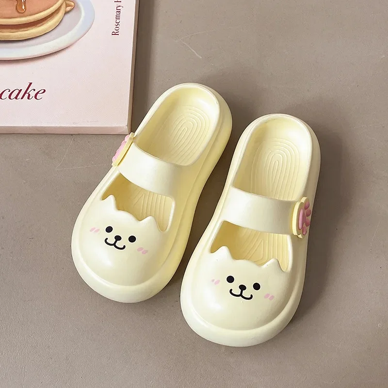 Light yellow (dull bear)