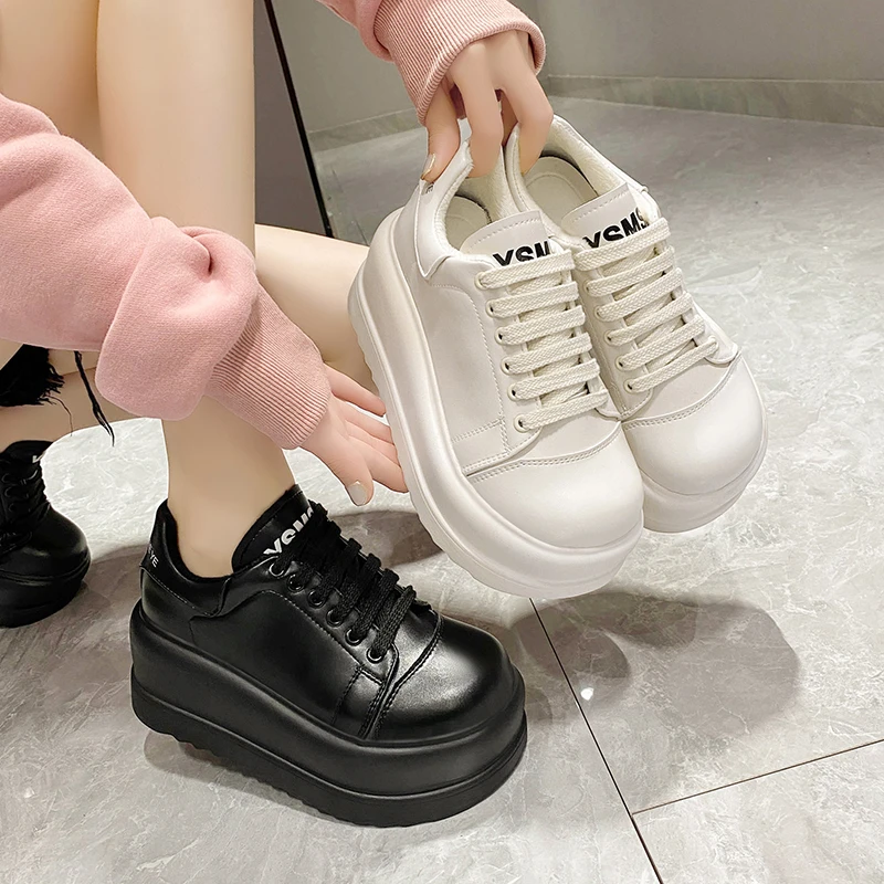 Women Winter Platform Leather Sneakers Warm Plush Cotton Shoes Tennis Lace-up 7.5CM Wedge Heels Chunky Dad Fur Shoes Woman Mujer