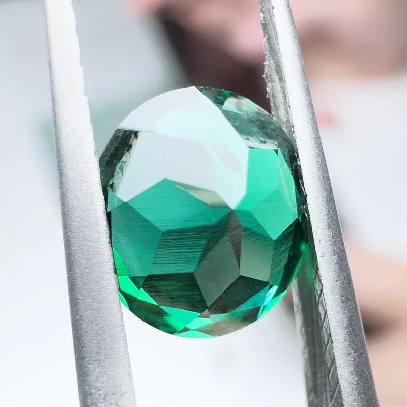 Lab Grown Zambian Emeralds Round Shape Hydrothermal Hand Cutting With Cracks Inclusions Inside Selectable AGL Certificate