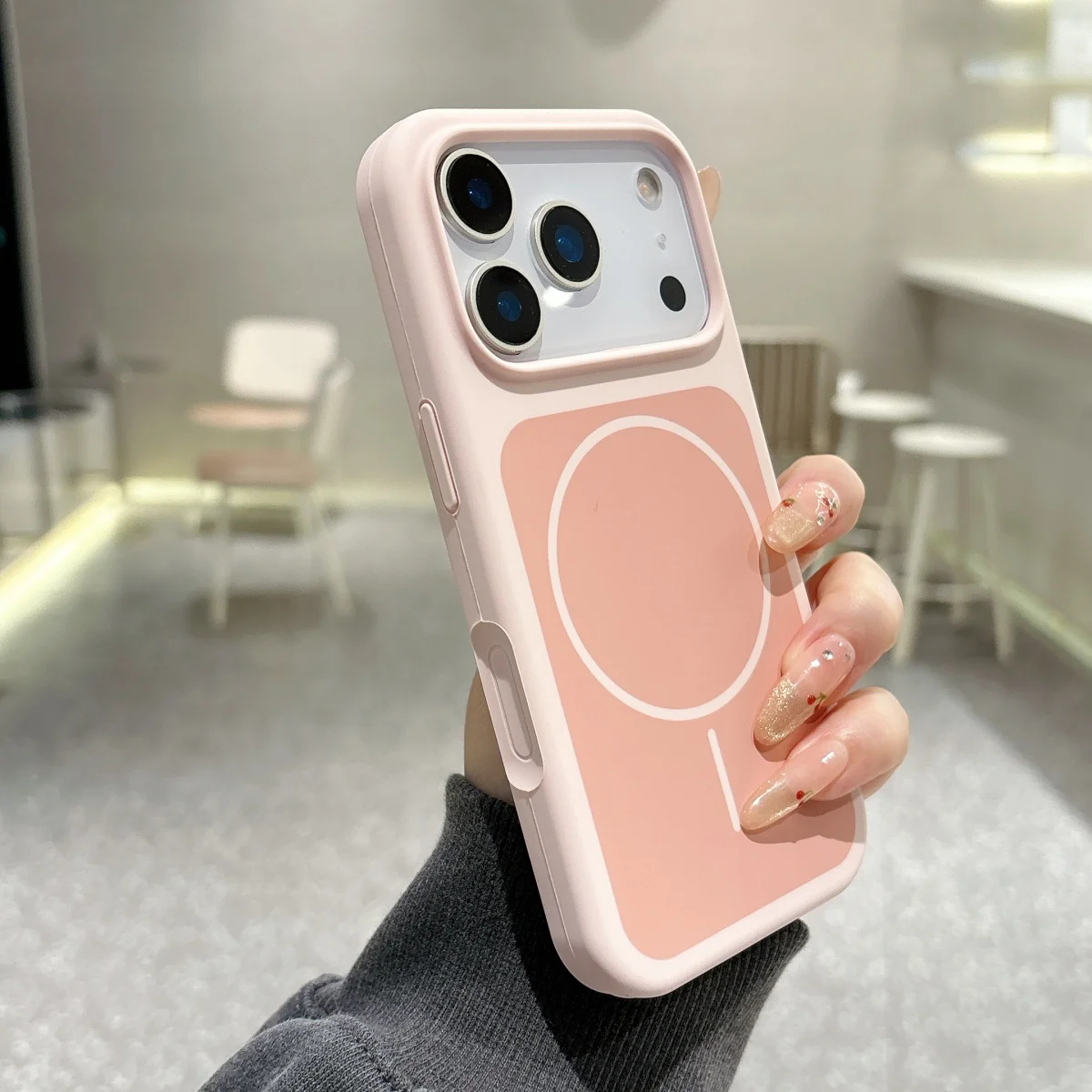Luxurious Hit Color Liquid Silicone Magnetic Phone Case With MagSafe Charging Compatibility