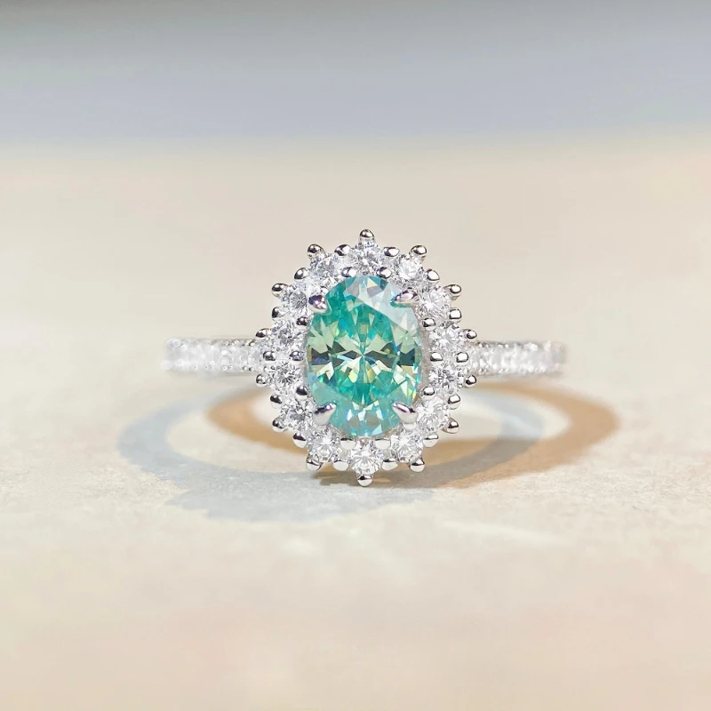 

1ct Oval Cut Green Color Moissanite Ring Women 925 Sterling Silver Moissanite Diamond Wedding Engagement Ring Pass Tester