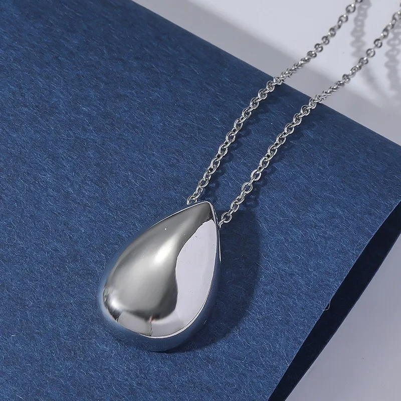 Delicate Smooth Metal Teardrop Pendant Necklace for Women New Trendy Sweater Chain Necklace Party Jewelry Gifts