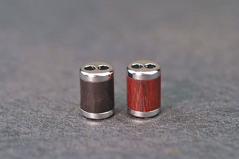 

Latest earphone cable splitter for DIY upgrade splitter slider