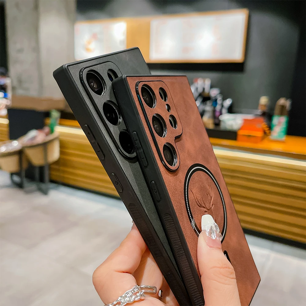 Premium Magnetic Leather Case with Magsafe and Deer Design - All-Round Protection and Camera Shield