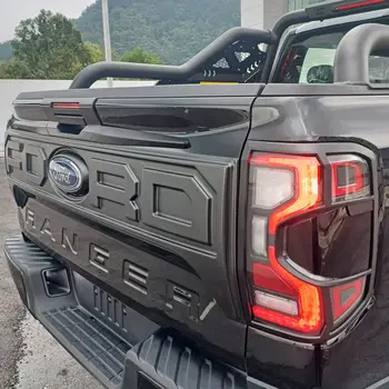 Ốp tay mở bửng sau Ford Ranger 2023 XLT XLS XL - Không lỗ khóa 3 12113 7296f2.jpg
