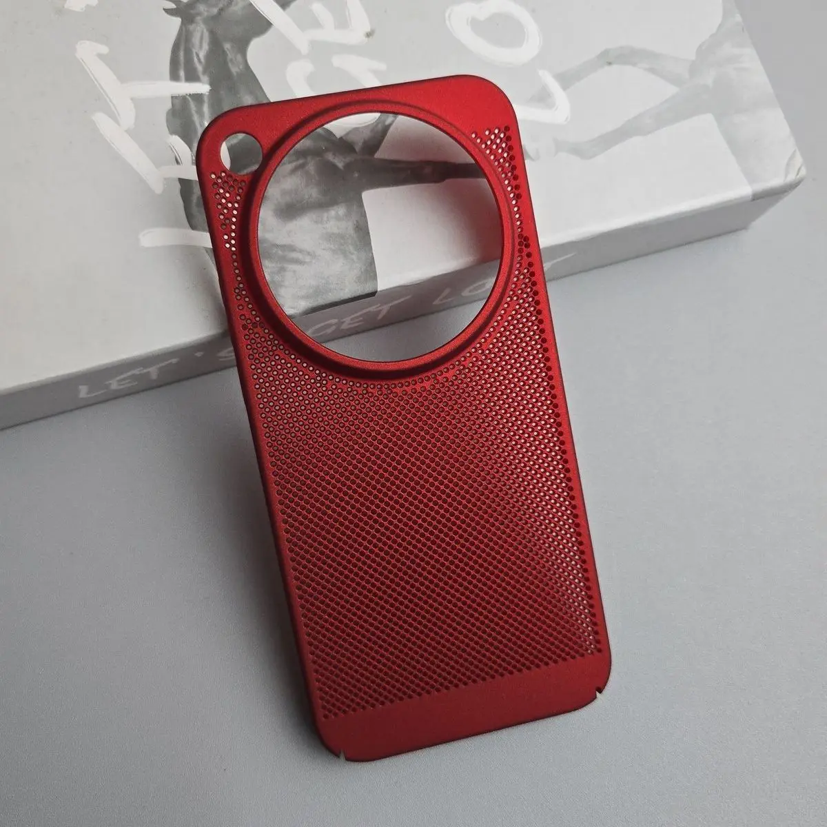 Ultra-Thin Honeycomb Heat Dissipation Phone Case - Solid Color Protective Back Cover