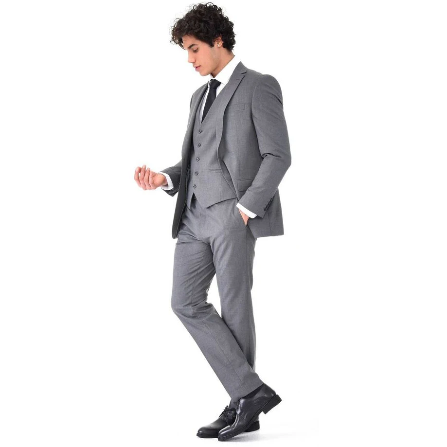 Grey Men Suits Slim Fit Notched Lapel Two Buttons 3 Pieces Formal Groom Wear Wedding Tuxedos Blazer+Vest+Pants Costume Homme