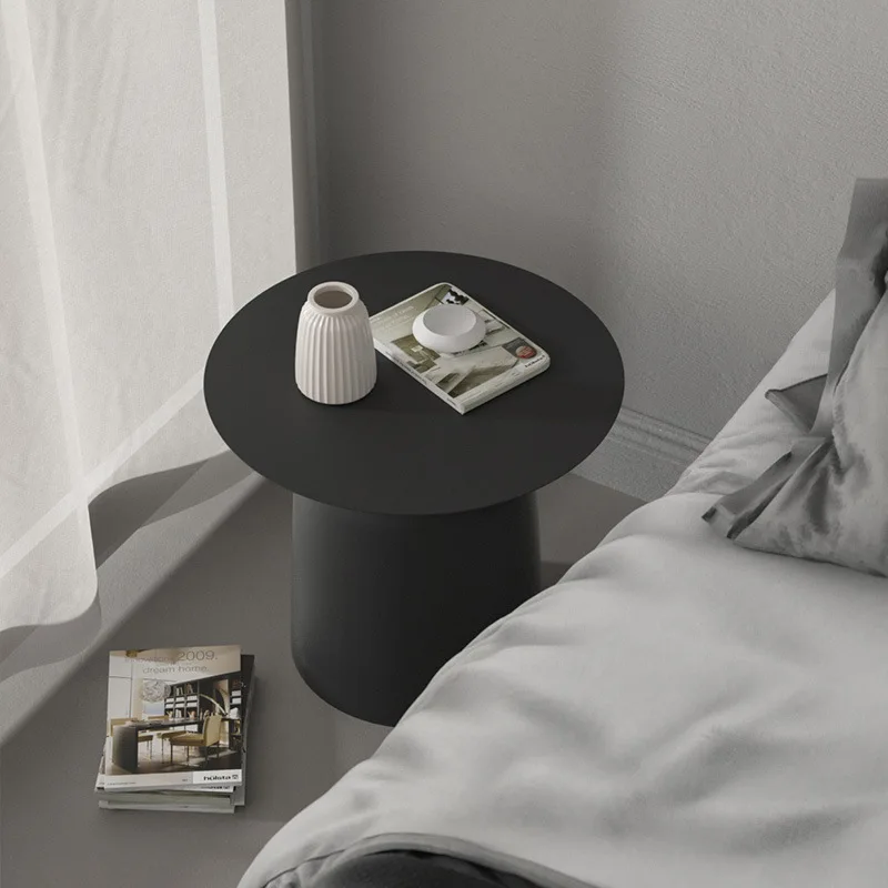 Joylove Nordic Bedroom Bedside Small Round Table Minimalist Iron Bedside Table Creative Personality Bedside Table Modern