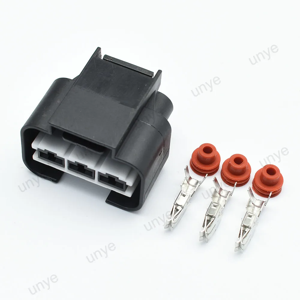 Premium 3-Pin Waterproof Automotive Plug for Electric Wire Connections