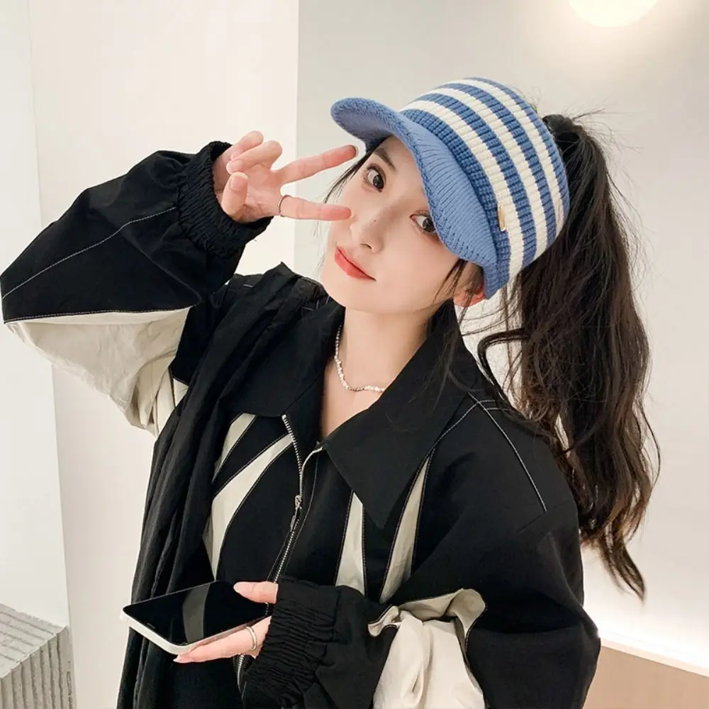 Gestreifter Damen Visor Mit Offenem Oberteil Für Den Herbst_voghion.com