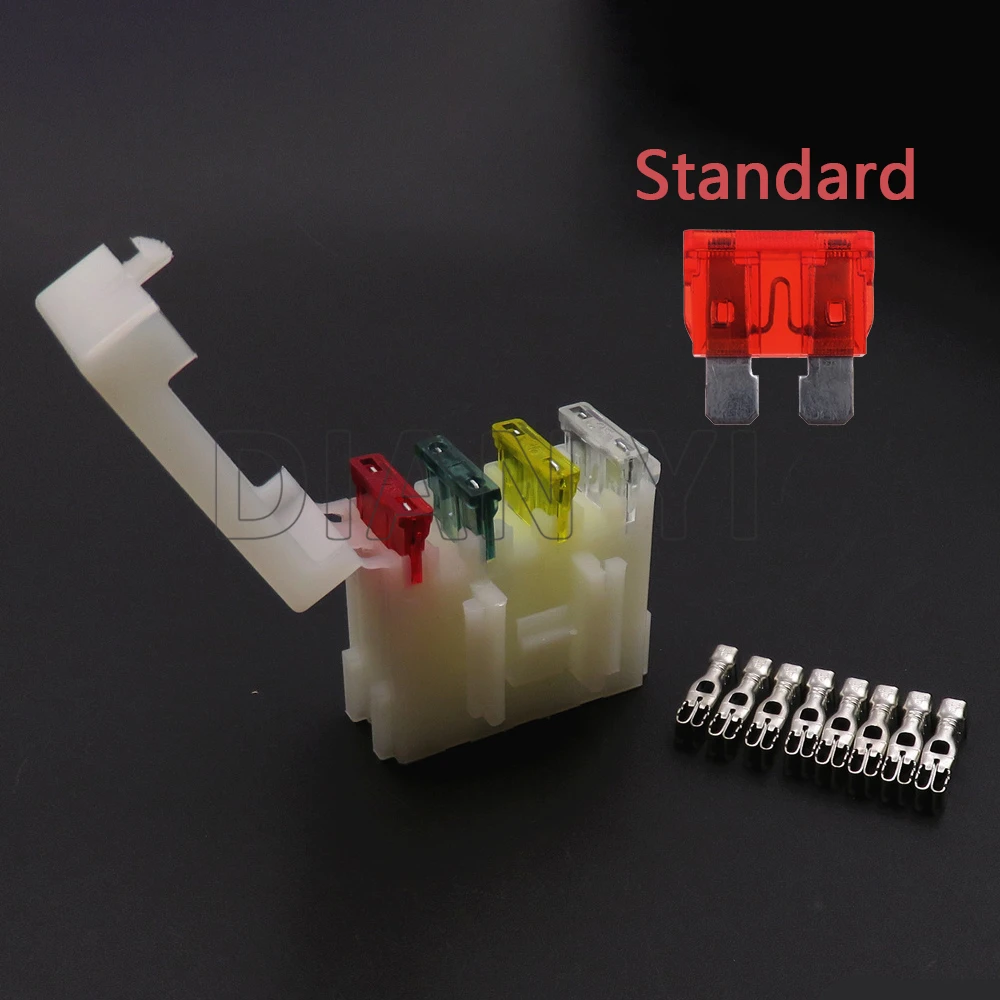 

1 Set 4 Way Starter Auto Fuse Holder with Terminal Middle Medium Fuse Box White Lighter Frontal for Standard Fuses