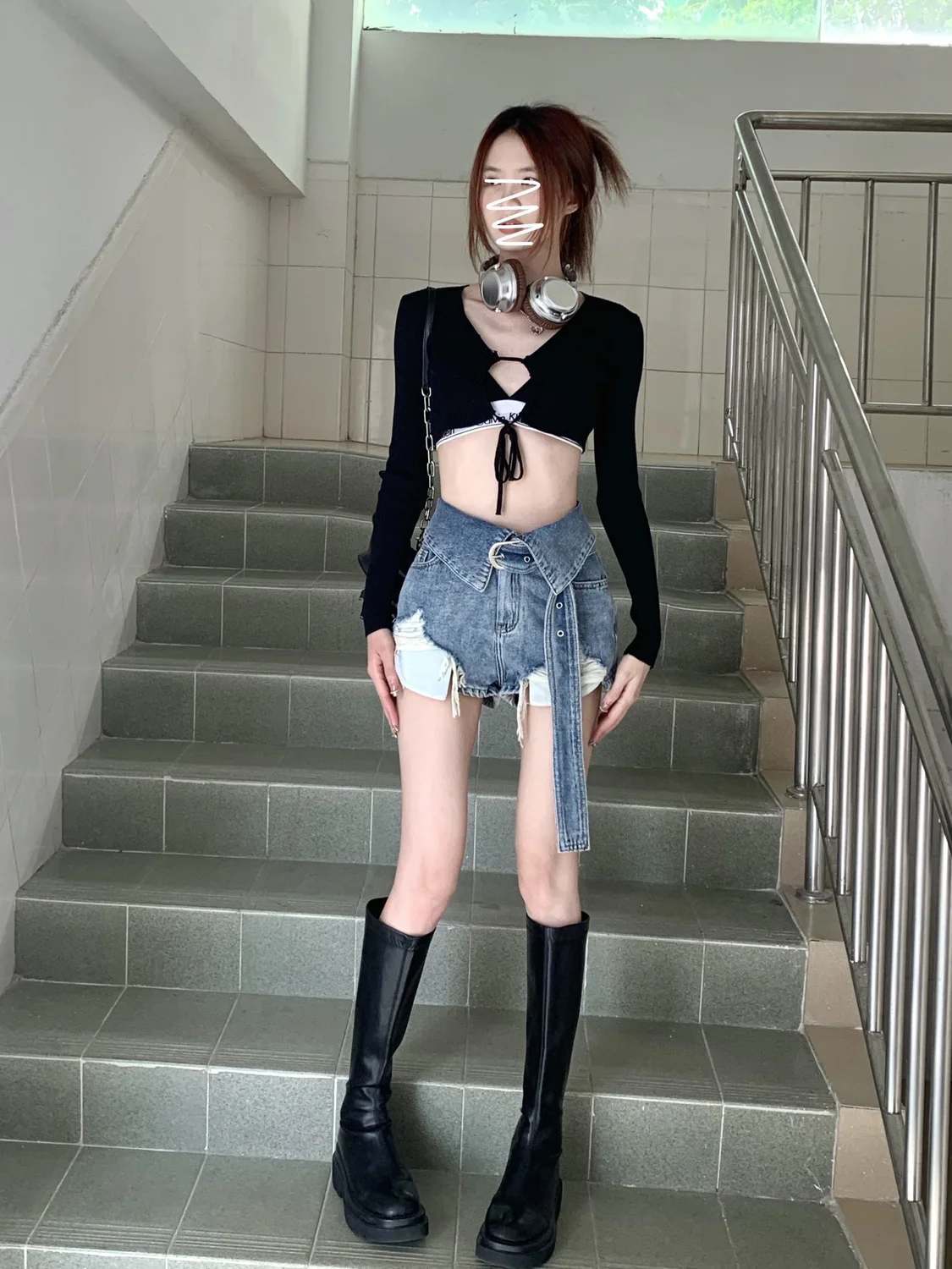 Large Size Hot Girl Vintage Ripped Jeans Women's Summer Ins Trendy Shorts High Waist Slimming Design Sense Wide Leg Pants