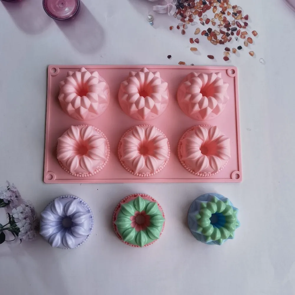 

New Round Savalin Crown Cake Silicone Mold 3D Mousse Handmade Pastry Jelly Egg Tart Bread Mold Baking Tool