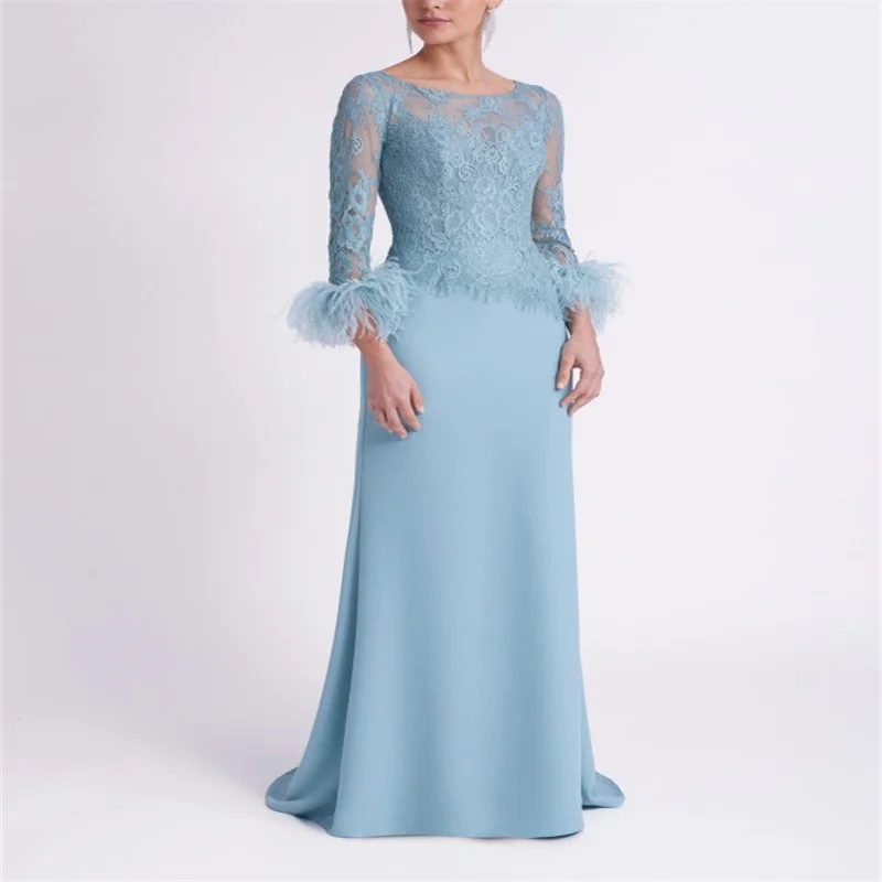 Elegant Sky Blue Mother of the Bride Dresses Lace Formal Evening Gowns Plus Size Wedding Guest Dress With Feather