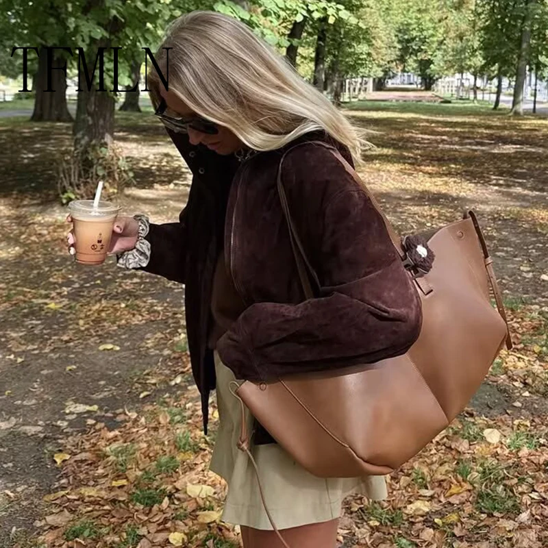 TFMLN New Fashion Women's Suede Jackets 2025 Female Pockets Elegant Warm Coat Chic Street Zipper Casual Coats