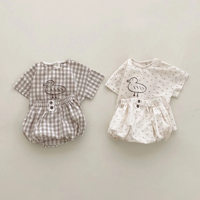 2022 Summer New Baby Clothes Set Infant Cartoon Duck Print T Shirt + Shorts 2pcs Suit Boy Cotton Linen Set Cute Dot Girl Outfits Baby Clothing Set best of sale