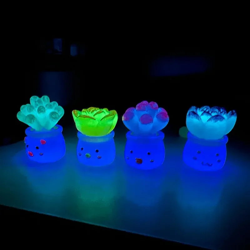 Figurines Miniatures Cute Luminous Succulent Cactus Micro Landscape Ornaments for Home Decorations Car Room Decor Accessories