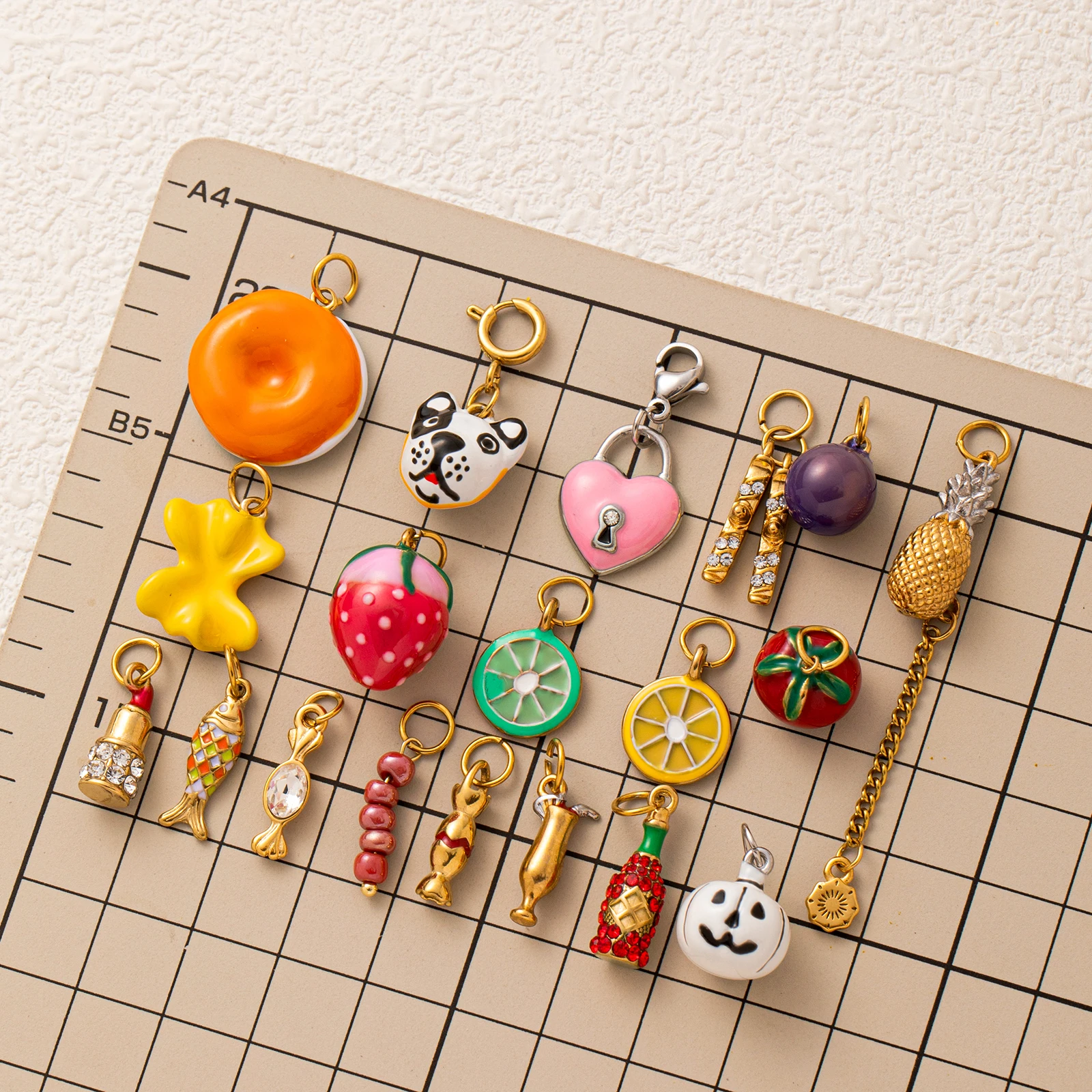 Modische New Food Series Candy Ananas Tomate DIY Anhänger Charms für Schmuck Edelstahl Charms