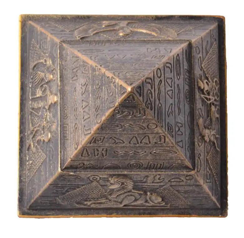 Home Decor Items Creative Little Egyptian pyramid jewelry box medicine box resin handicrafts home furnishing pieces decorative home crafts creati