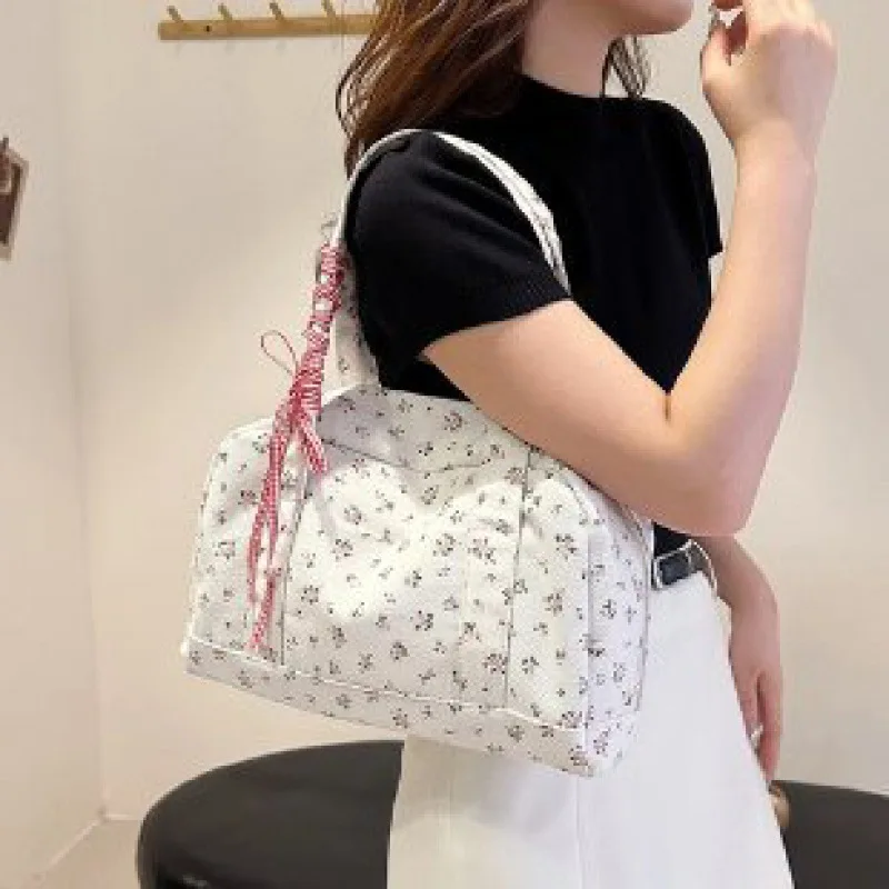 2024 New Countryside Style Women's Bag Handbag Small Fragmented Flower Shoulder Bag Academy Style Large Capacity Fashion Tote