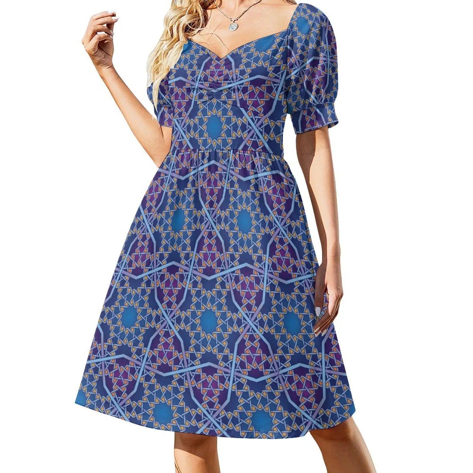 Micro Twelves Macro Sixes - Vestido de manga corta moderno. Vestidos de falda para mujer, vestidos de fiesta de diseñador de lujo para mujer.