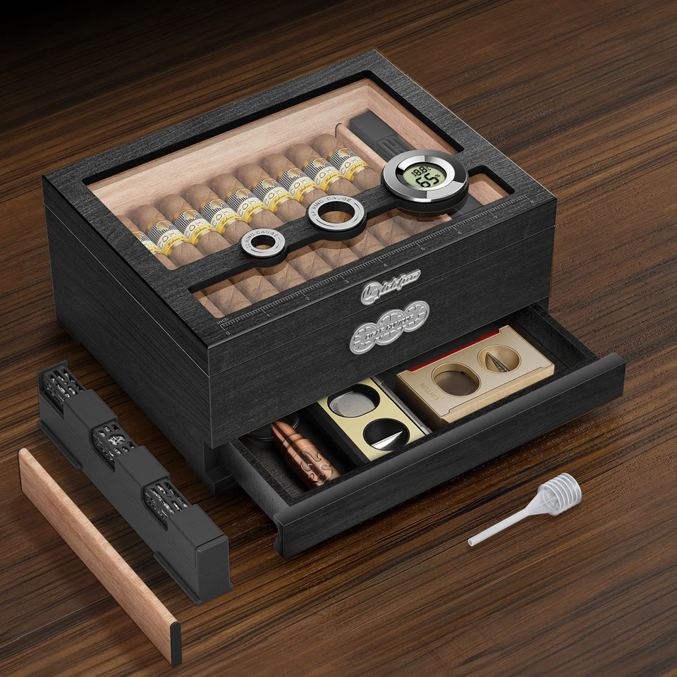Premium Cedar Wood Cigar Humidor with Hygrometer