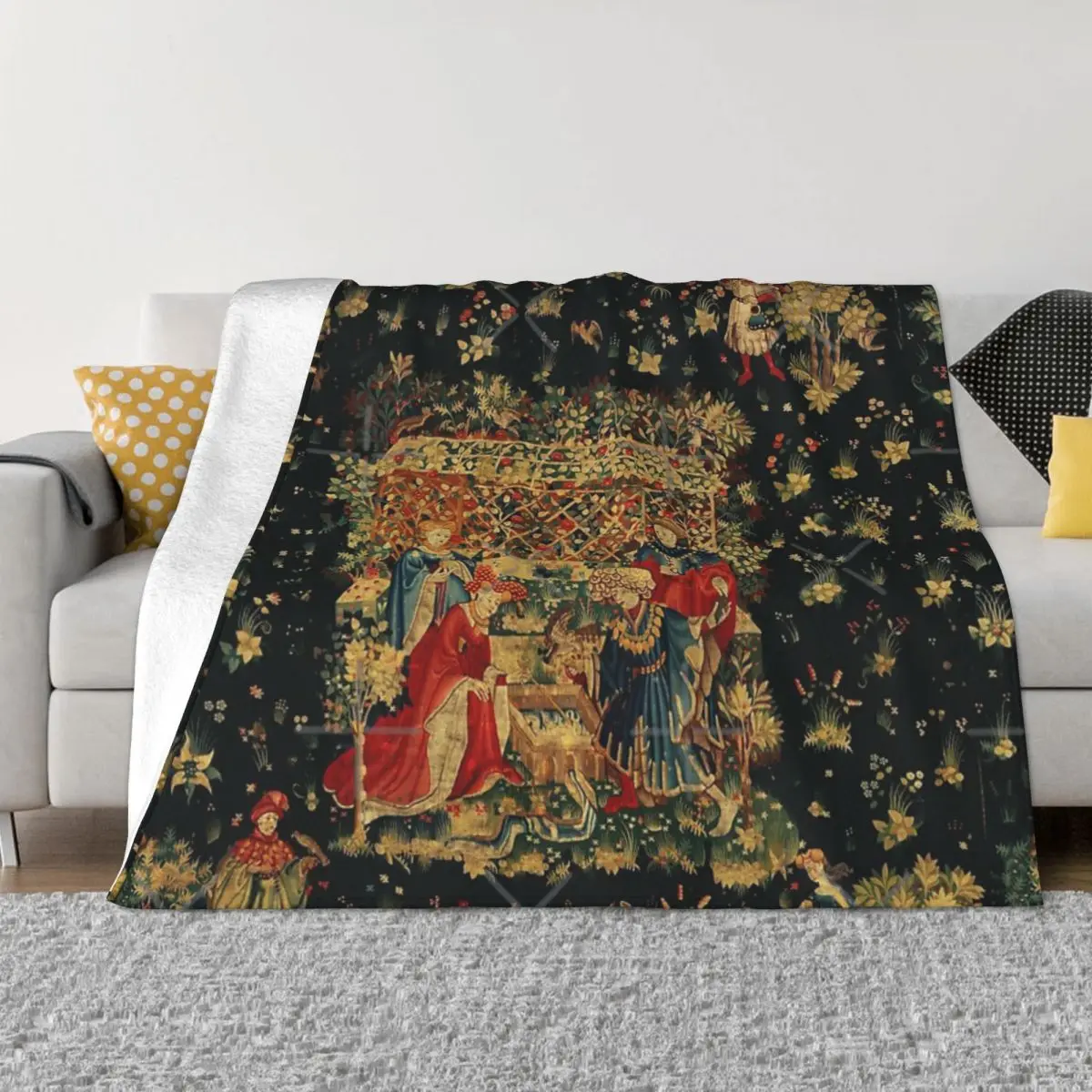 Falcons Bath Rosso Blu Antico Medievale, Figure Corte, Copriletto Coperta A Traliccio Rosa Sul Letto All'Aperto Per Letto Matrimoniale