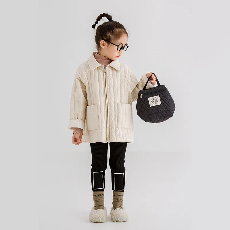 

Детская одежда для девочек пальто с отложным воротником с буквенным принтом Новинка Осень-зима 2023 модное пальто с хлопковой подкладкой в Корейском стиле для мальчиков
