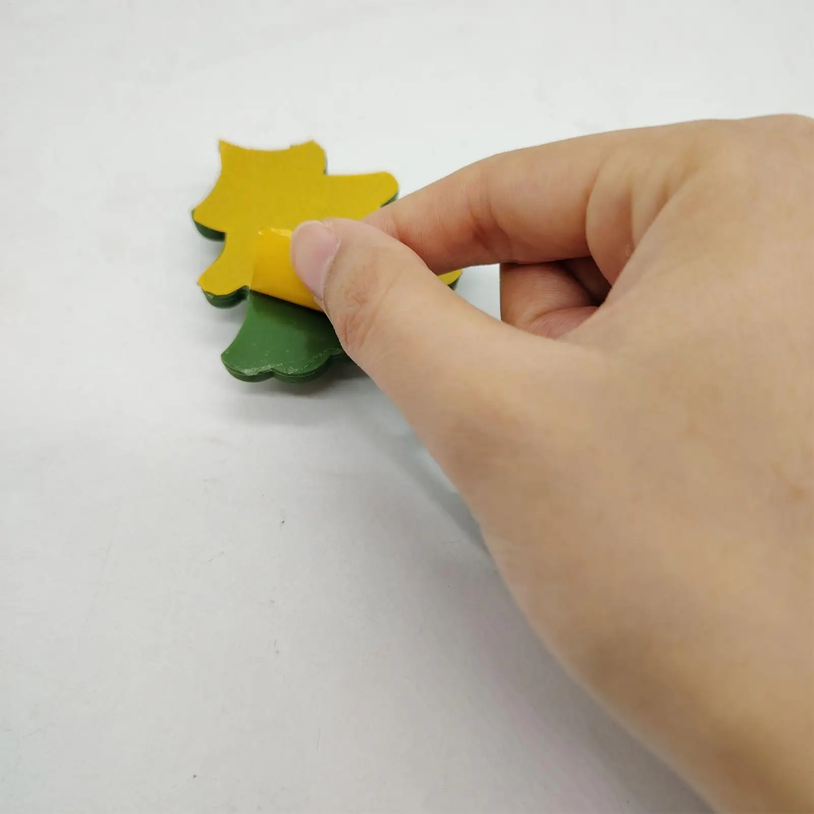 Garland Hangers for Mantle Front Door Frame Silicone Christmas Garland Hooks Wreath Hanger Ties for front doors fireplaces