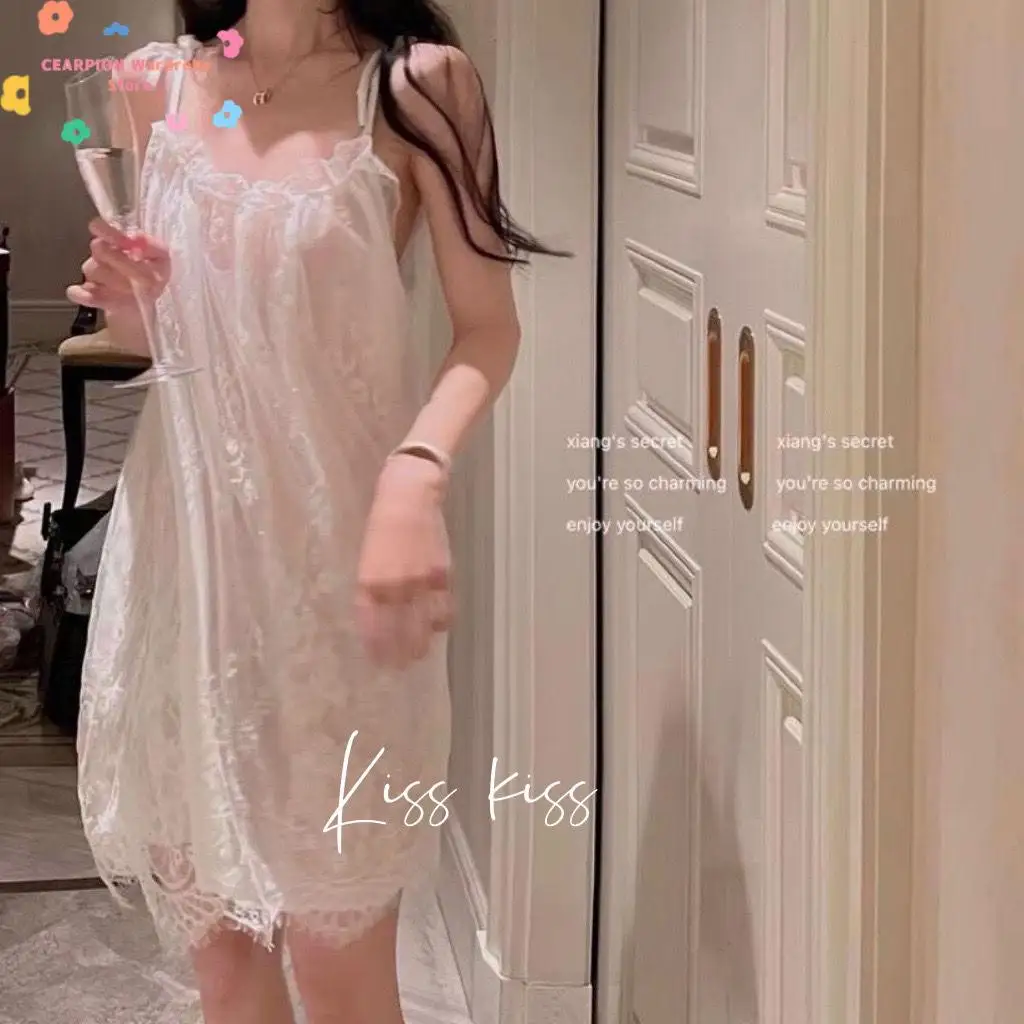 

Женская сетчатая ночная рубашка с кружевом и оборками