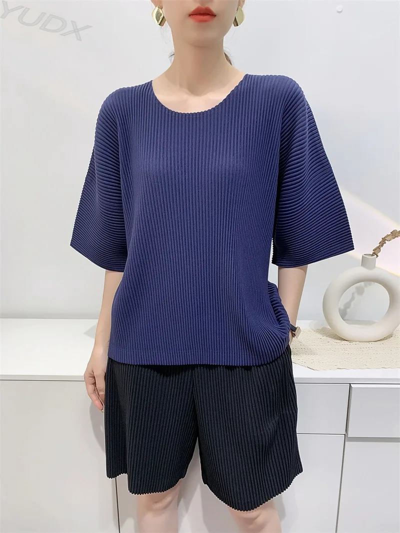 

Miyake Early Fall Toothpick Pleated Top Five-quarter Sleeve Loose Large Size Casual T-shirt High Quality Niche Women's Clothing