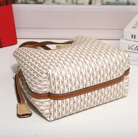CH Premium Versatile Leather Crossbody Bag Ladies Large Capacity Daily Commuter Tote Bag Letter Print Design Ladies Fashion - Image 6