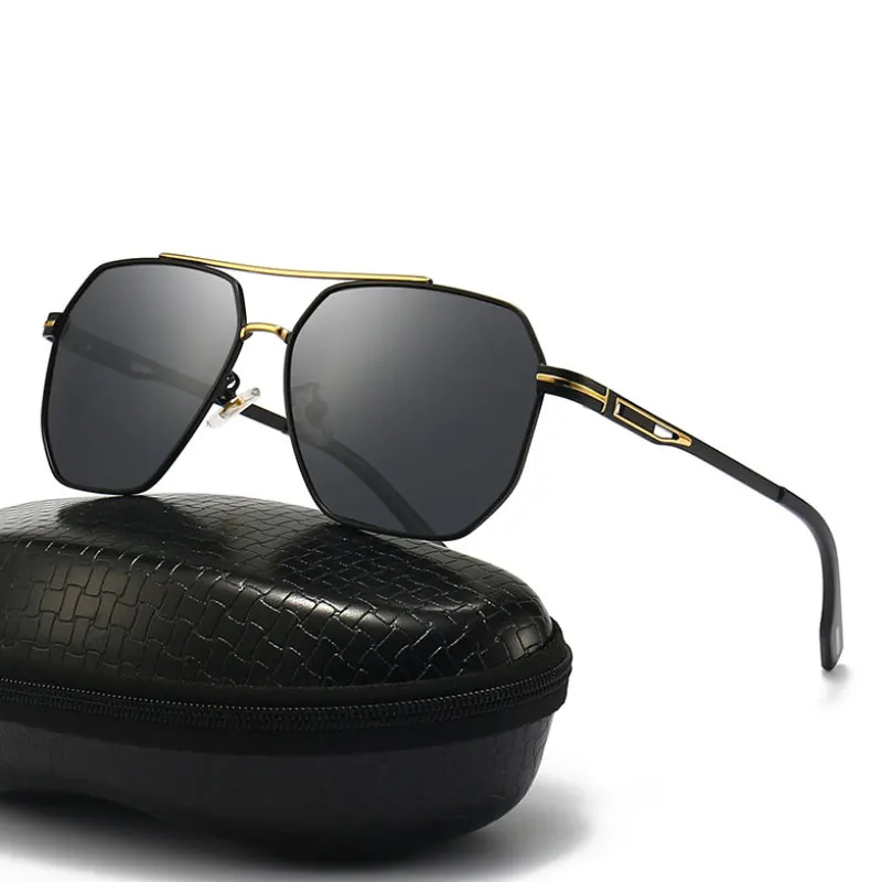 

Vintage Pilot Polarized Sunglasses Men Women Fashion Photochromic Metal Frame Sun Glasses Brand Driving Goggles Male UV400