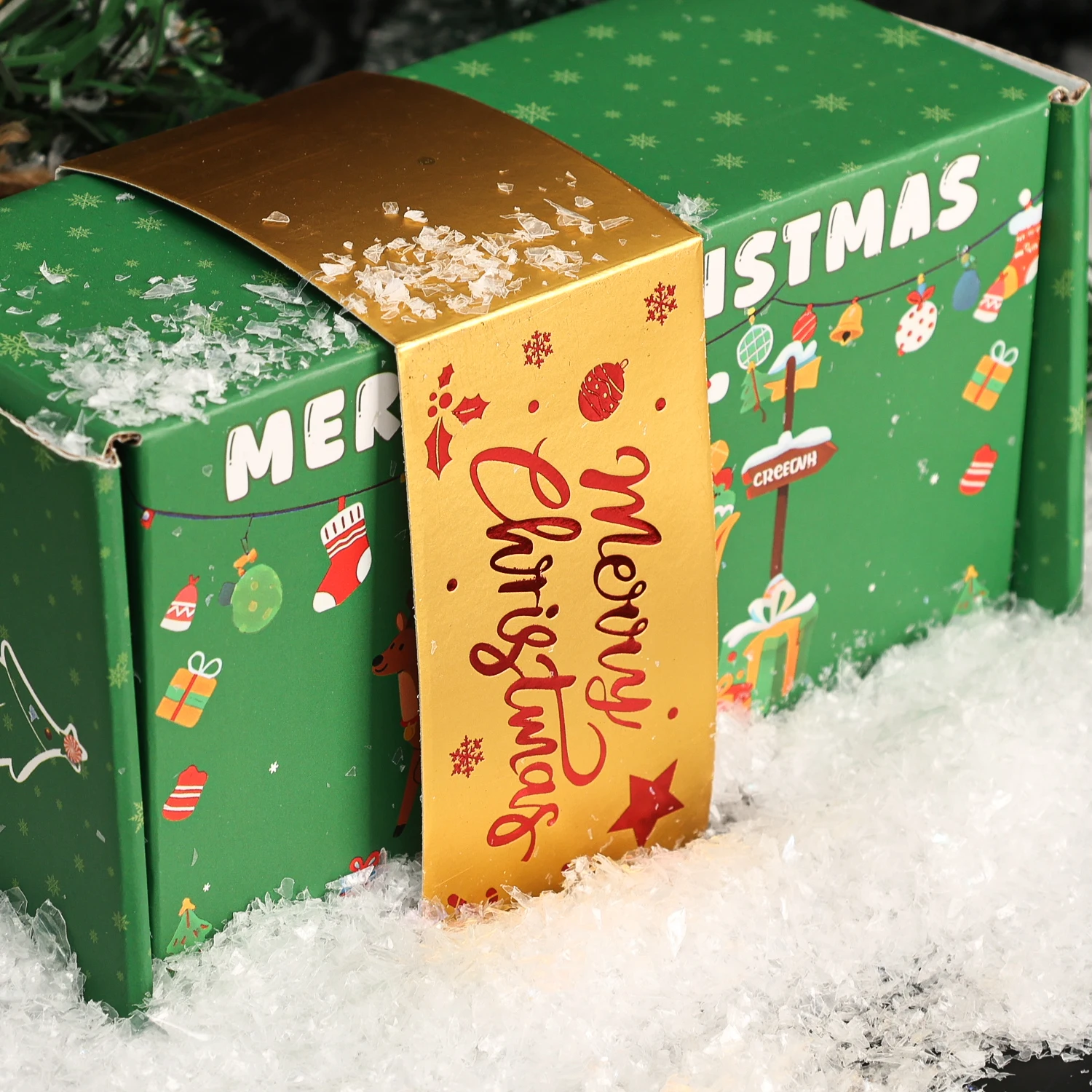 Description Picture 6 of item200G Dry White Plastic Snowflakes Christmas Flashing Fake Snow Artificial Snow Powder Winter Scene Prop DIY Decor New Year Party