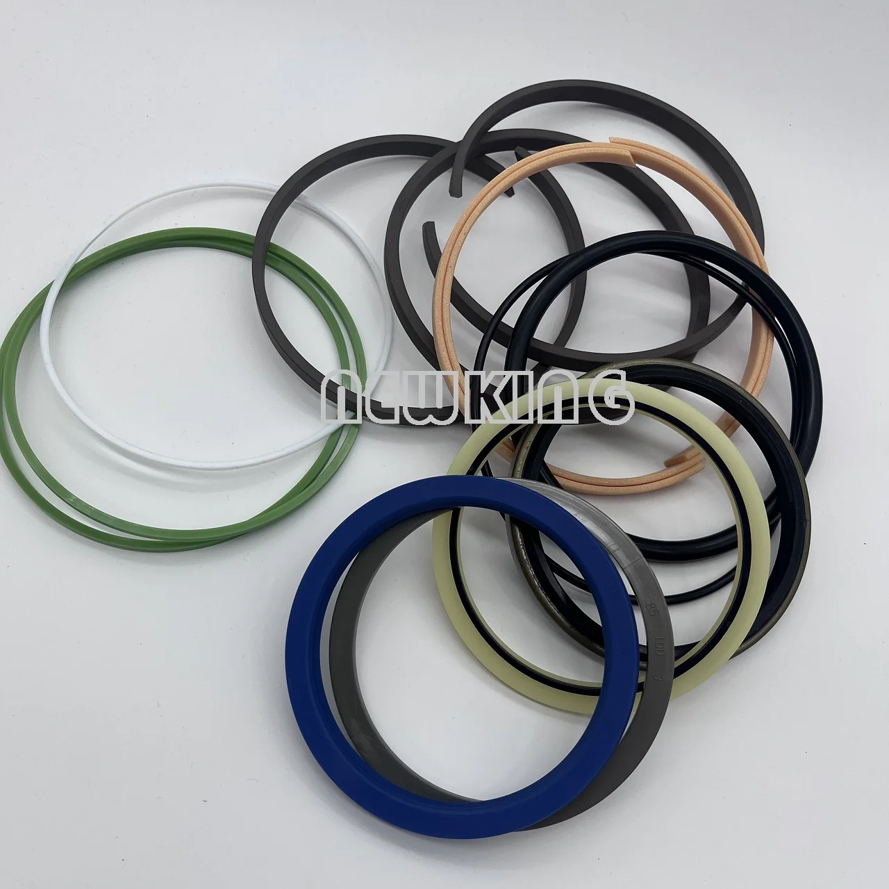 

Applicable to HYUNDAI R215 R260 R300 Big arm/Middle arm/Bucket Excavation Oil Cylinder Oil Seal Parts Repair Package