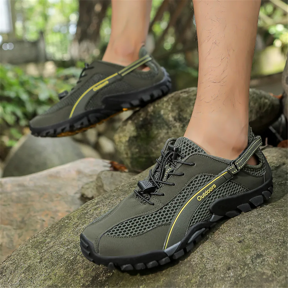 Men's Aqua Water Shoes Slip On Quick Dry Wading Sneakers