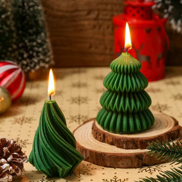 2pcs Albero di Natale a forma di candele, includono cupola e guglia Albero di Natale candele profumate per la festa di Natale, bomboniere Capodanno