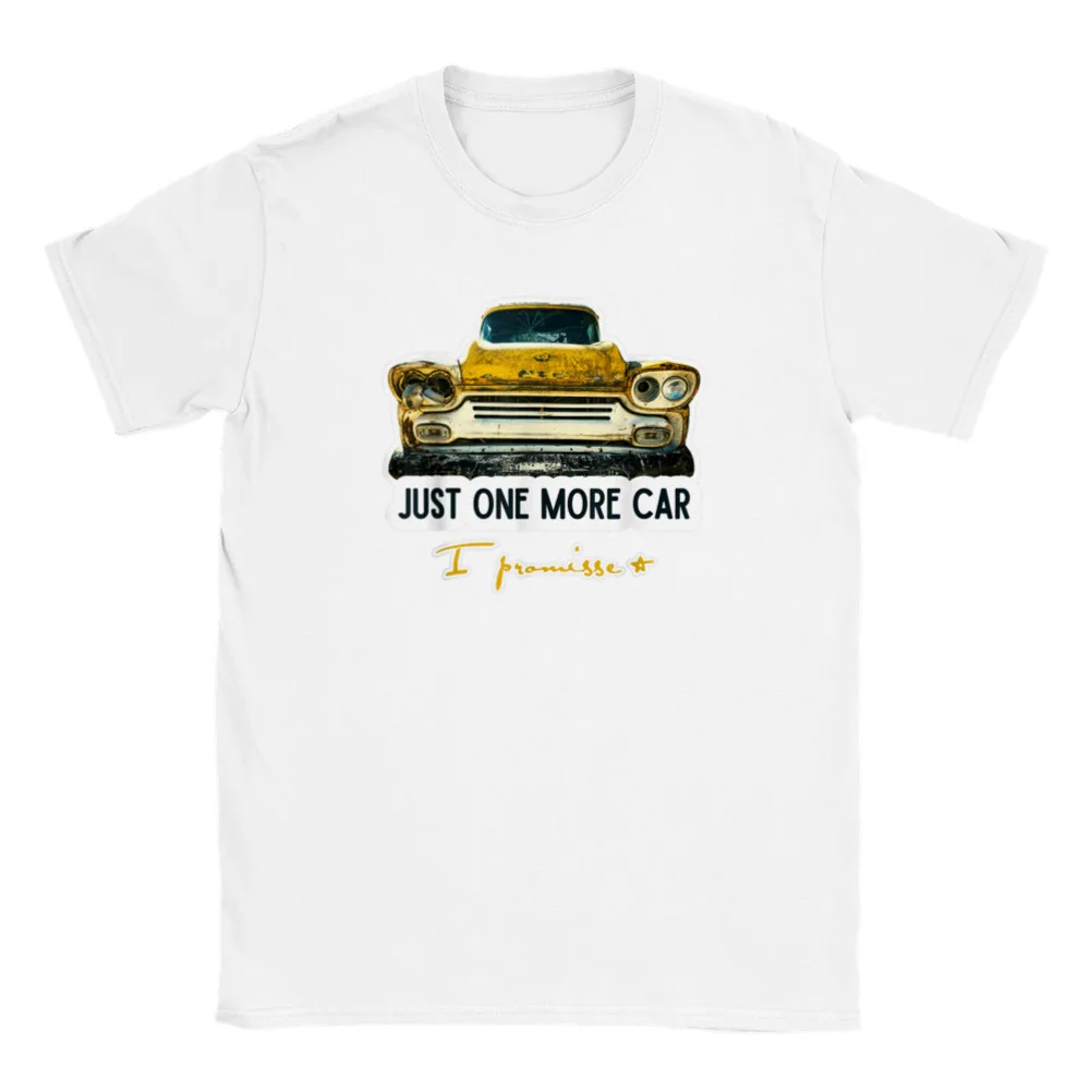 

Футболка унисекс с круглым вырезом и надписью «Just One More Car»